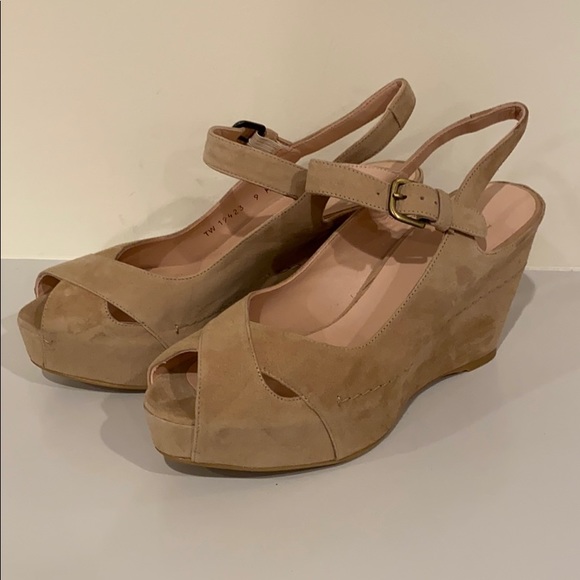 tan suede wedges